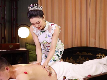 南京秦淮区精油按摩的化学奥秘：芳香疗法如何作用于身心